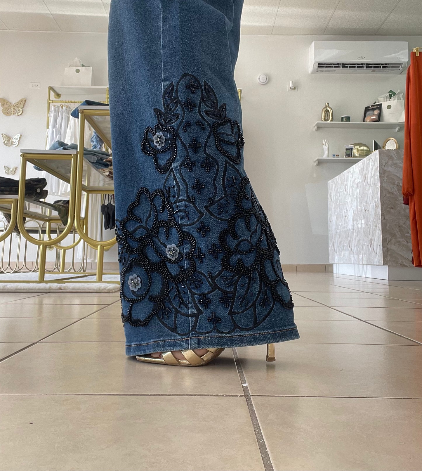PERFECT JEANS