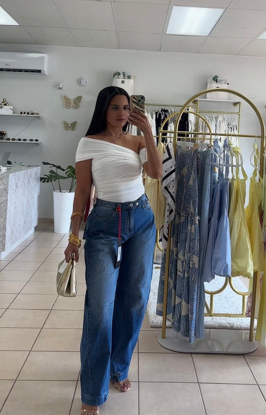 Sally top white