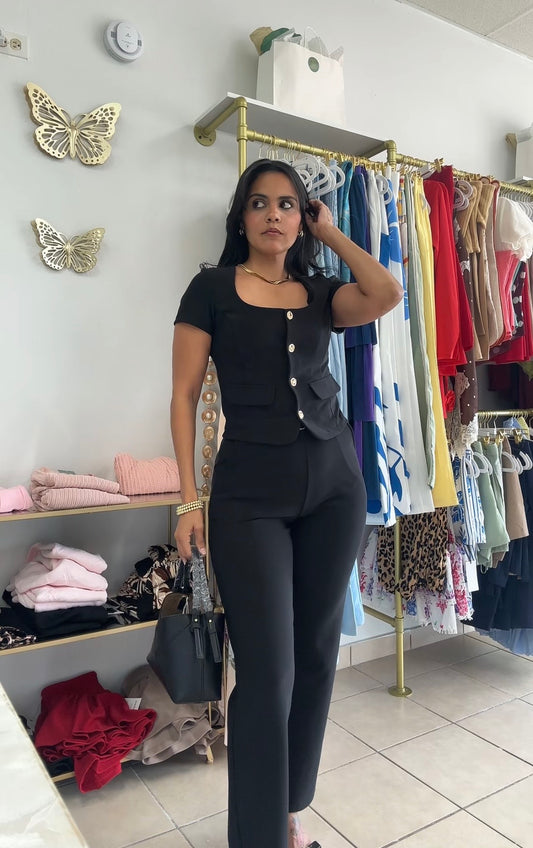 Chic Black Set